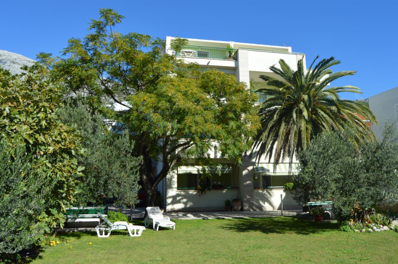 Rooms & Apartments Villa Anka Tucepi Exterior photo