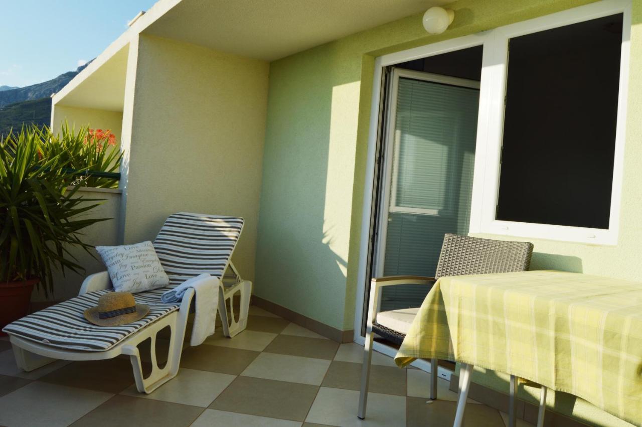 Rooms & Apartments Villa Anka Tucepi Exterior photo